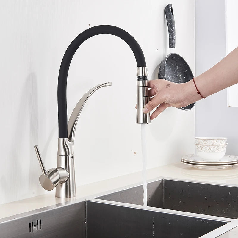 Brushed Nickel Rubber Kitchen Faucet Mixer Tap Rotation Pull Down Stream Sprayer Taps Hot Cold Water Tap One Handle Kitchen Tap